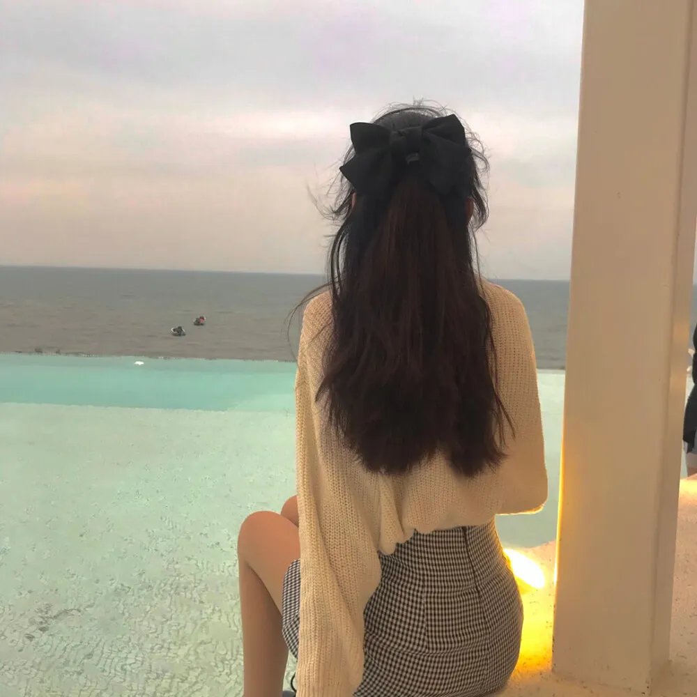 一个叫小小船的男孩